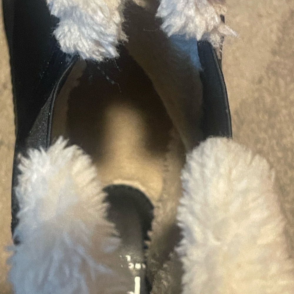 MARC FISHER WOMEN'S FARGO WATERPROOF BOOTIE - Picture 9 of 12